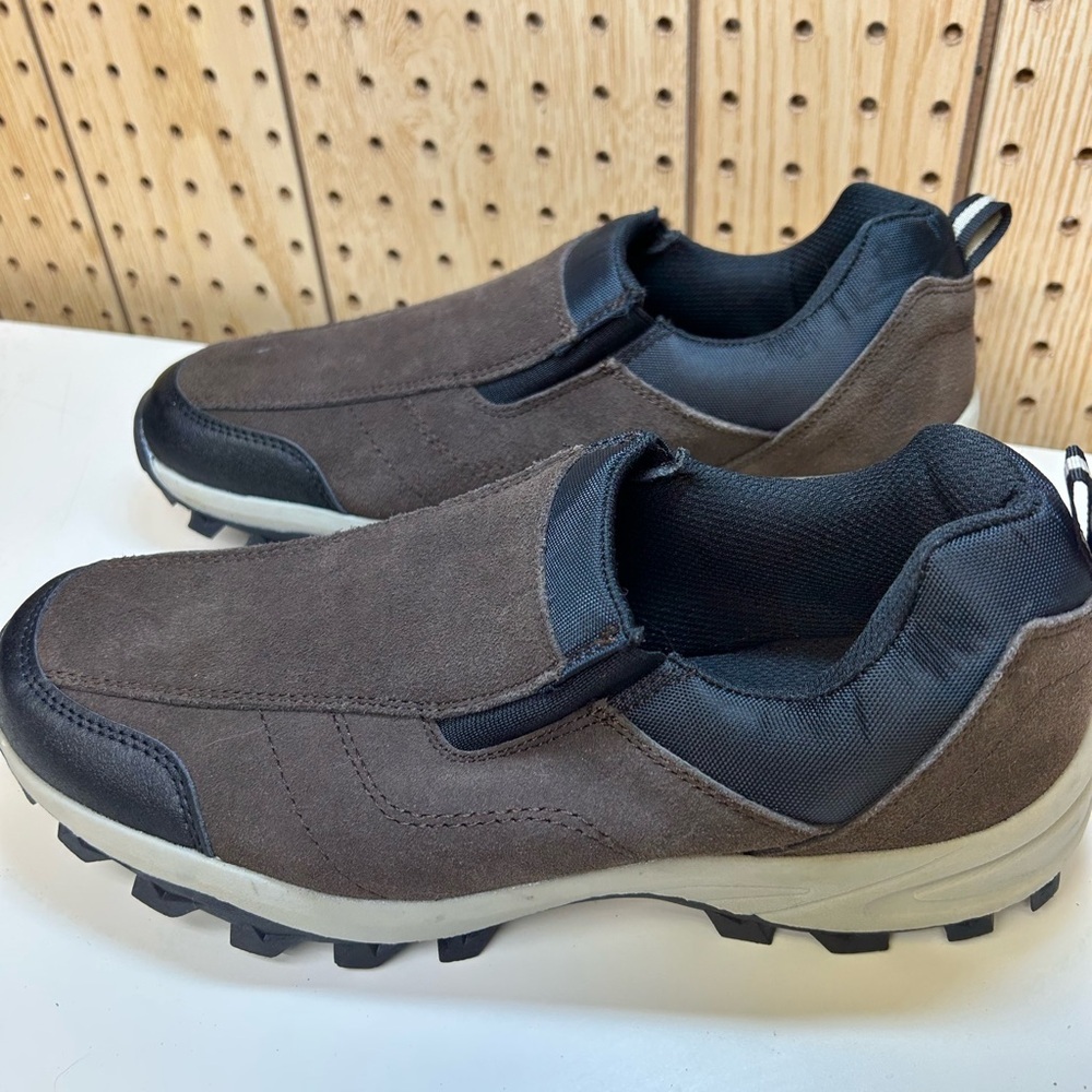 Adventuridge Elegant Brown Slip-On Loafers for Men